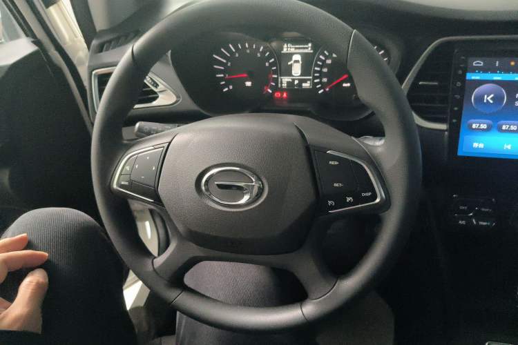 Used GAC Trumpchi GS4 2017 235T Automatic Two-Wheel Drive Elite Edition Steering Wheel