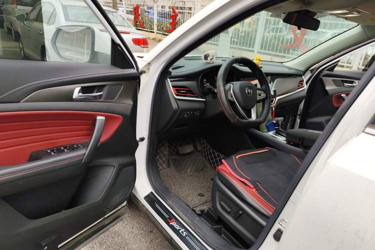 Used Changan CS35PLUS 2019 1.4T DCT Smart Connect Blue Whale Edition
