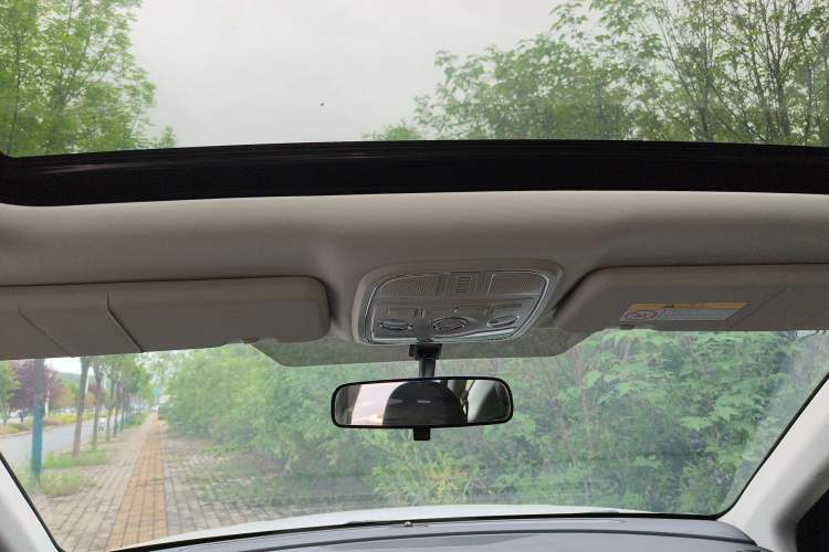 Used Haval H6 2018 Red-Label Sport Edition 1.5T Automatic Two-Wheel Drive Elite Model Headliner