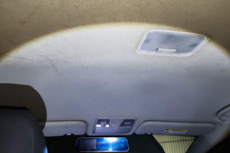 Used Hyundai Elantra (5th Generation / Langdong) 2016 1.6L Automatic Smart Version
