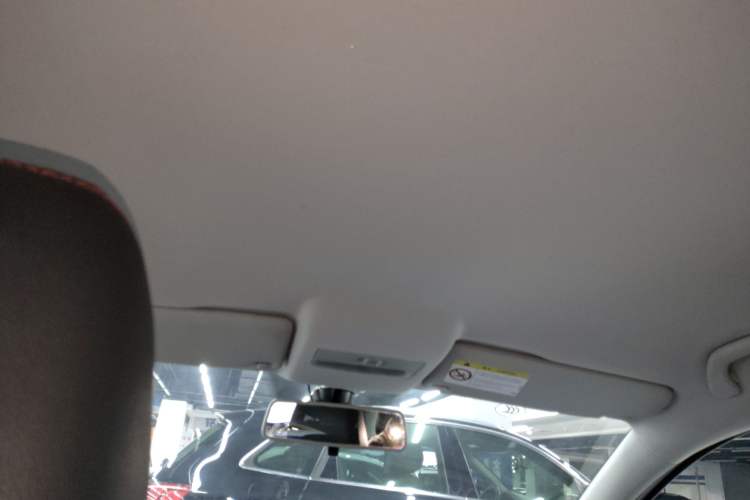 Used Volkswagen Polo 2014 1.6L Automatic Comfort Edition
