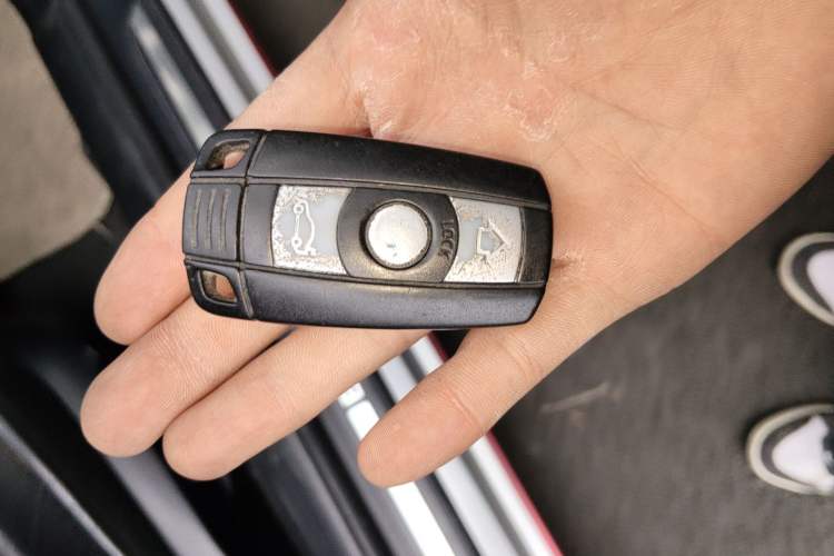 Used BMW 3 Series 2007 325i Convertible Coupe Vehicle Key