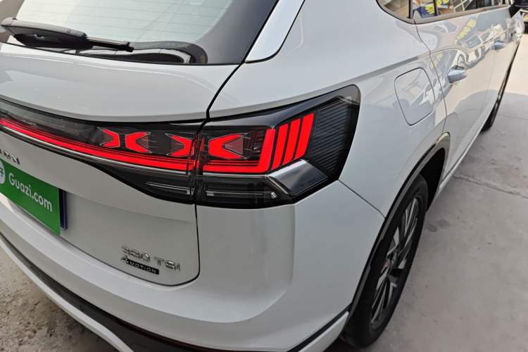 Used Volkswagen Tayron 2023 Revised Version 380TSI All-Wheel Drive R-Line High-Energy Edition