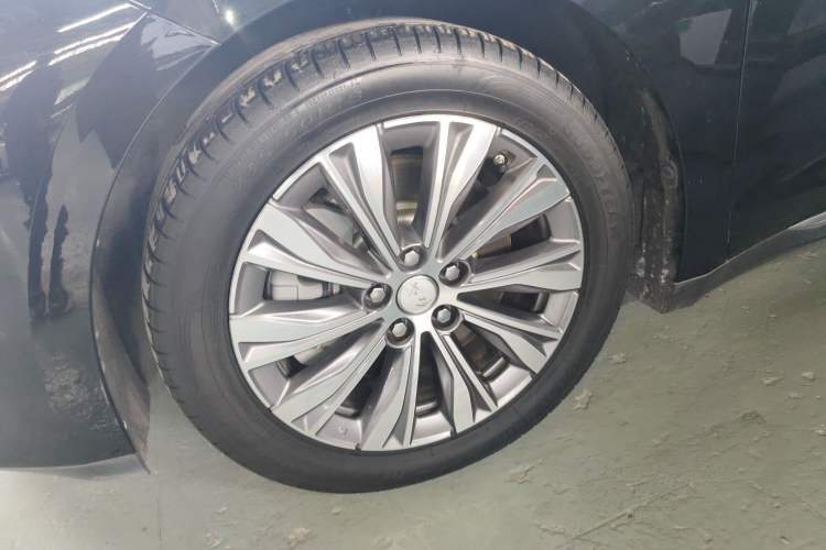 Used Hongqi E-QM5 2023 620km PLUS