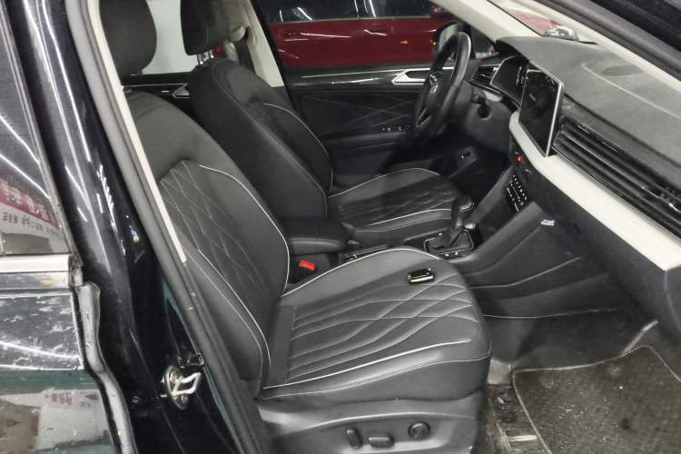 Used Volkswagen Tiguan L 2022 330TSI Automatic Two-Wheel Drive R-Line Enhanced Edition