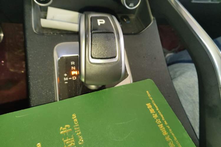 Used Geely Auto Coolray 2019 Sport Version 260T DCT Explorer China VI Standard Gear Lever