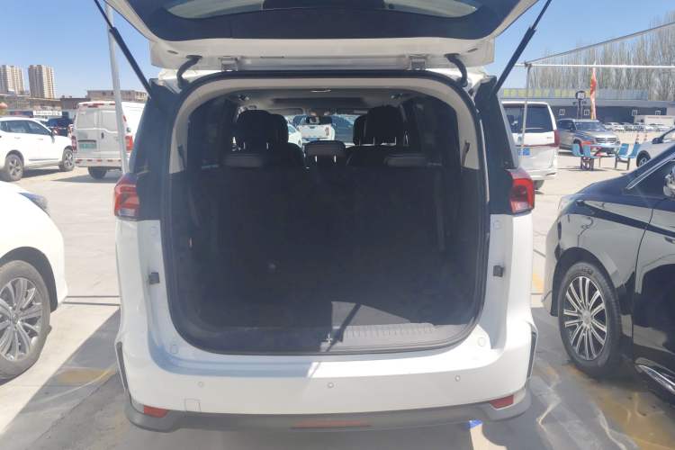 Used SAIC MAXUS G50 2022 1.5T Automatic Comfort Touring B Trunk