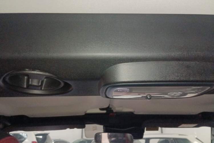 Used BAIC Off-Road BJ40 2019 2.3T Automatic Four-Wheel Drive Urban Hunter Edition Premium Model China VI Emission Standard