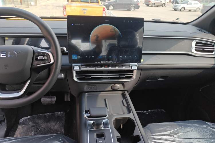 Used RELY Venucia R08 2025 Model 2.3T 8AT 2WD Diesel Long Cab Mountain & Sea Edition
