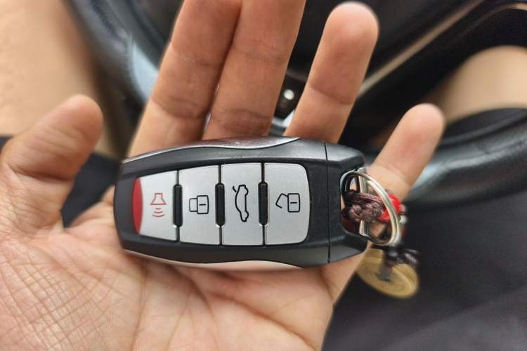 Used Haval M6 2021 PLUS 1.5T DCT Elite Smart Connectivity Model
