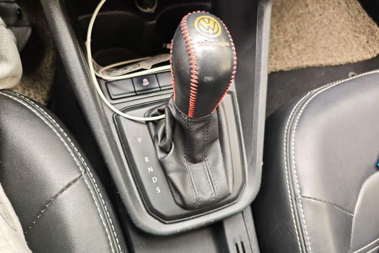 Used Volkswagen Santana 2019 1.5L Automatic Fashion Edition China VI Gear Lever