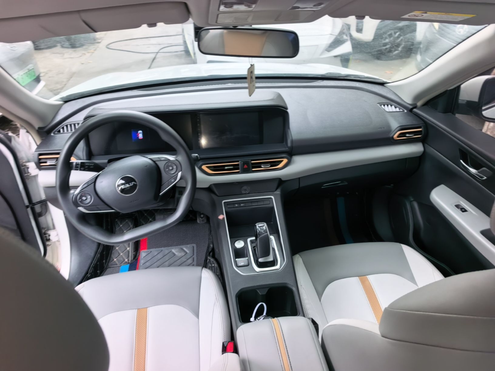 Dongfeng Aeolus E70 2021 Revised Version 3 500 Ultra-Comfort Edition — снимка 12