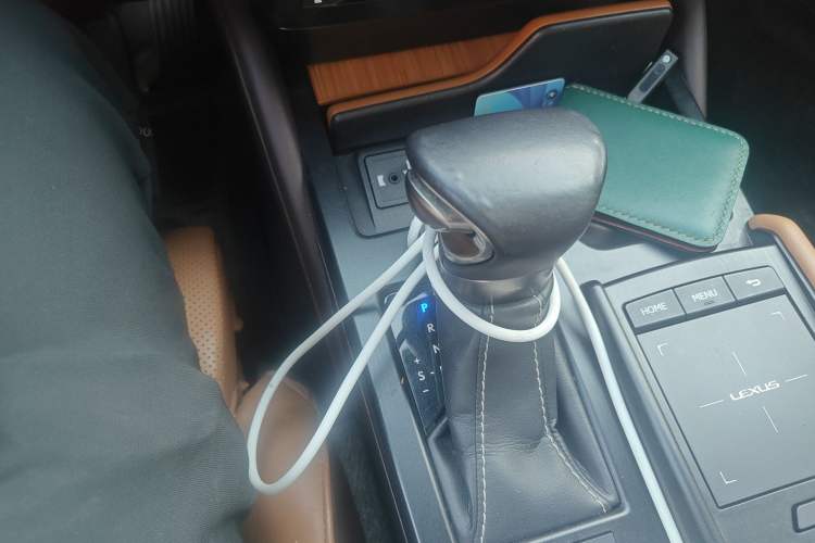 Used Lexus ES 2018 300h Premium Edition China V Standard