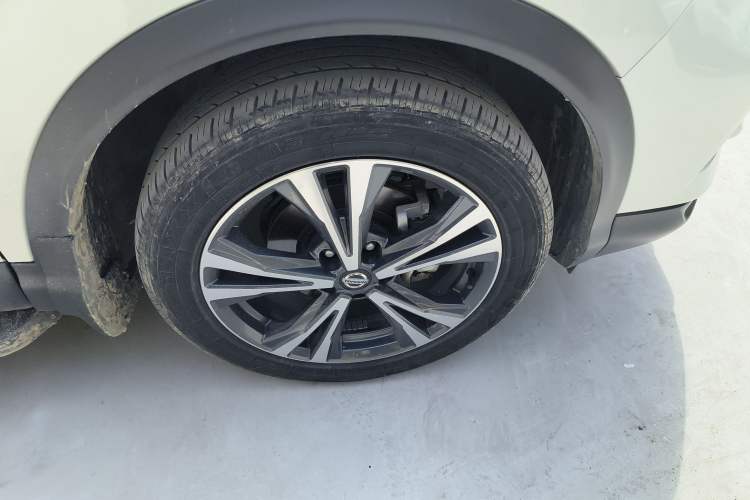 Used Nissan Qashqai 2022 2.0L CVT XV Premier Luxury Edition Right Rear Wheel Hub