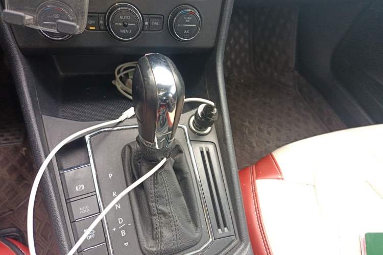 Used Volkswagen Lavida Pure Electric 2019 Enjoyment Edition Gear Lever