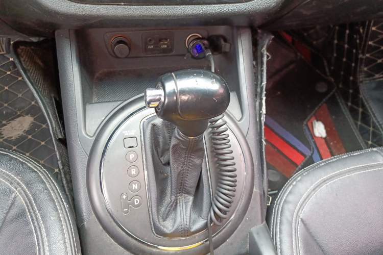 Used Kia Sportage R 2014 2.0L Automatic Two-Wheel Drive GLS Trim