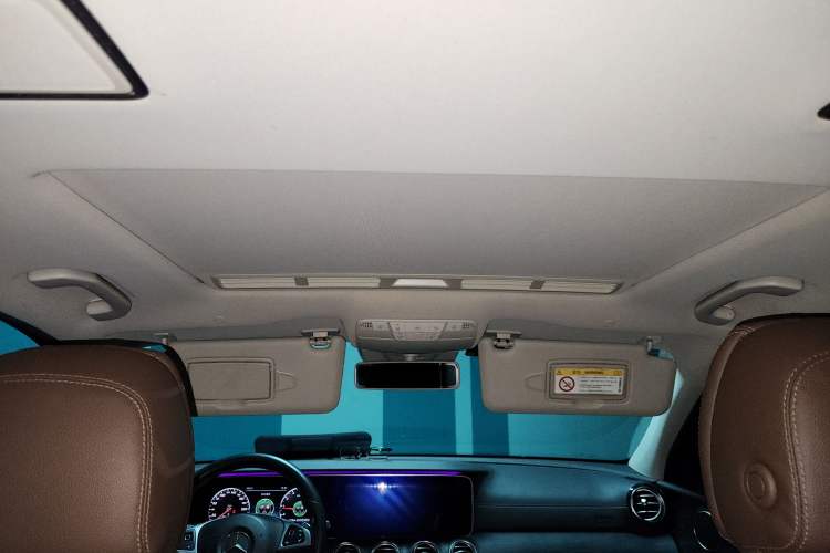 Used Mercedes-Benz E-Class 2017 E 300 L Sporty and Stylish Model
