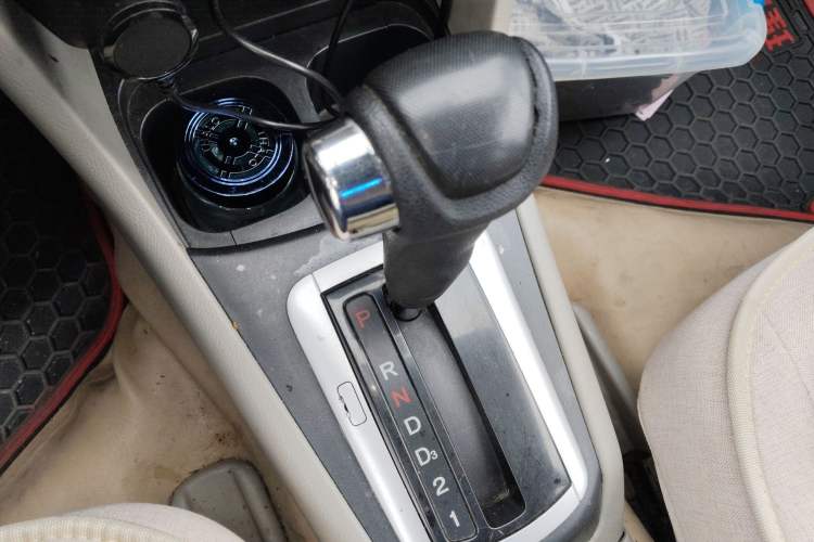 Used Everus S1 2014 1.3L Automatic Comfort Edition
