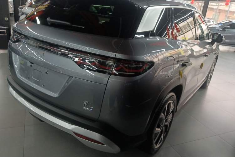 Used BYD Song L DM-i 2025 Intelligent Driving Version 160 km Beyond-Range Type Rear Right 45 Deg