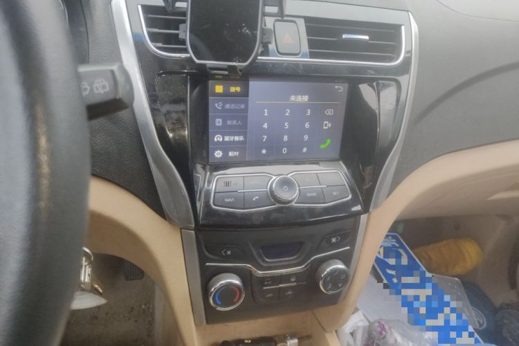 Used Karry K50 2015 1.5L Manual Luxury Model Audio And AC Panel