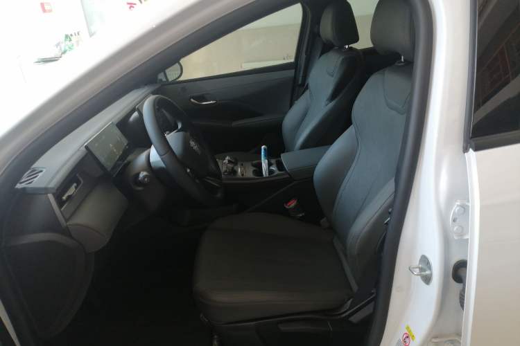 Used BYD Qin PLUS 2025 DM-i Smart Drive 55KM Leading Model Left Front Seat