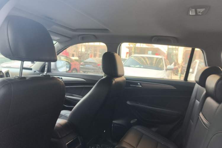 Used Changan CS75 2014 2.0L Manual Luxury Version China IV Standard