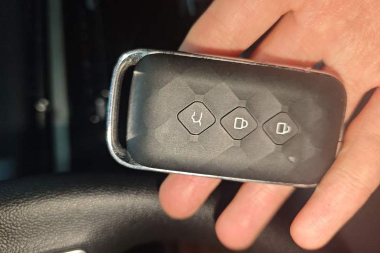 Used Wuling Jiachen 2022 1.5T CVT Smart Luxury Version
