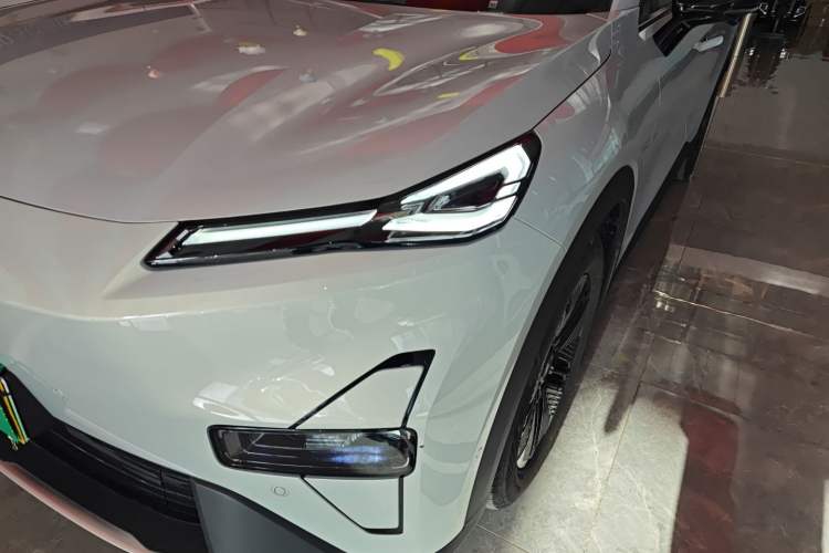 Used Deepal S05 2024 510 Plus Pure Electric Version Left Front Headlight