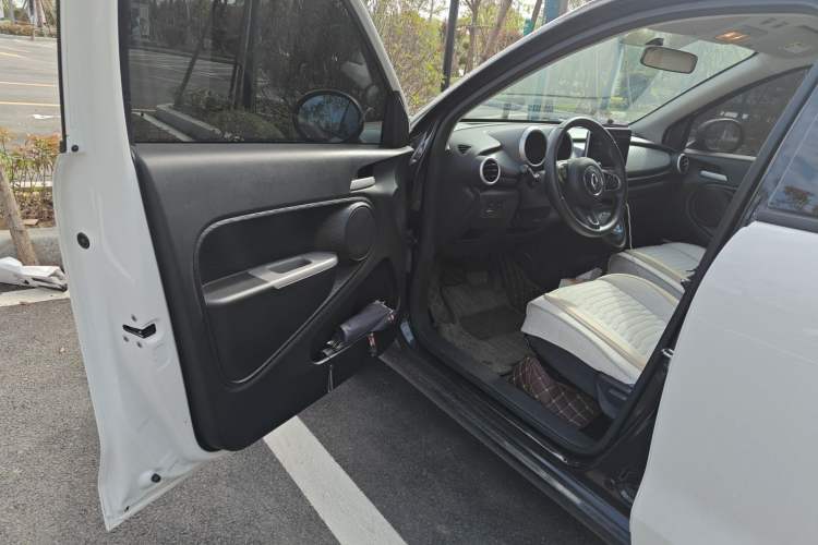 Used ORA Black Cat 2019 301km Standard Edition Driver Seat