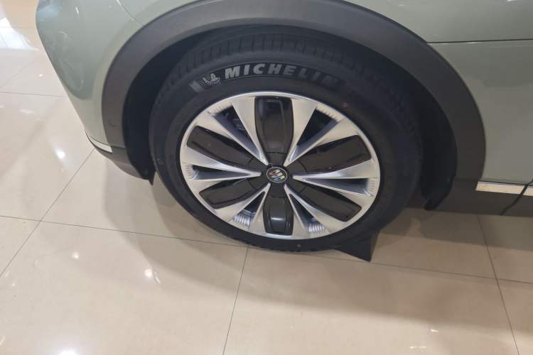 Used Buick E4 2023 Smart Edition
