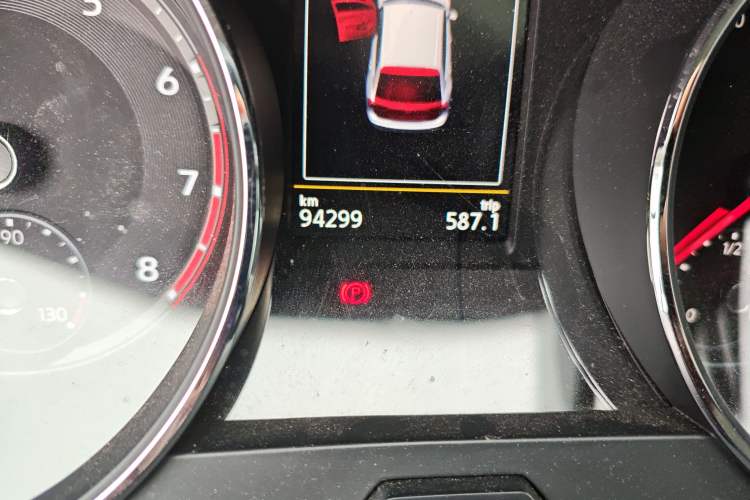 Used Volkswagen Tiguan L 2018 330TSI Automatic Two-Wheel Drive Flagship Edition Odometer Close Up