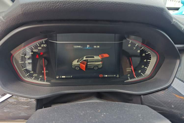 Used SAIC MAXUS G50 2022 1.5T Automatic Comfort Touring A Instrument Cluster