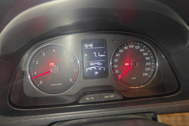 Used Volkswagen Lavida 2013 Revised Version 1.4 TSI Manual Comfort Edition
