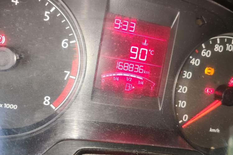 Used Volkswagen Santana 2015 1.6L Manual Comfort Edition