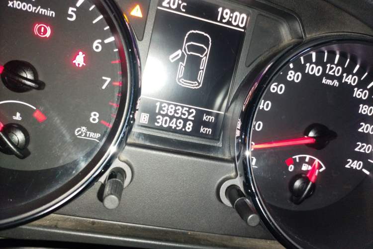 Used Nissan Qashqai 2015 2.0 XL Cool Fire MT 2WD