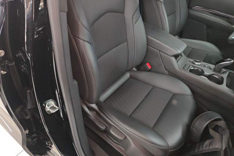 Used Cadillac XT4 2022 28T Two-Wheel Drive Fashion Edition