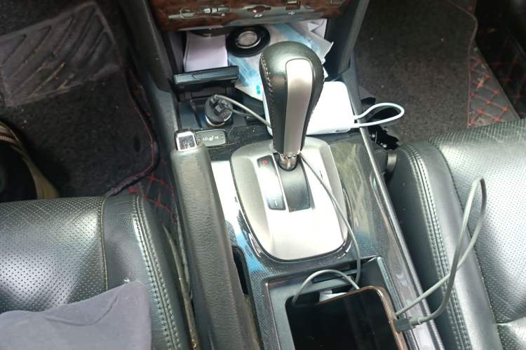 Used Honda Accord 2013 2.0L SE Gear Lever