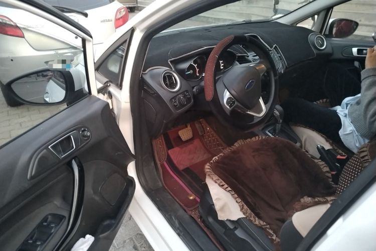 Used Ford Fiesta 2013 Hatchback 1.5L Automatic Sport Model Driver Seat