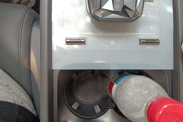 Used BYD Qin L 2025 DM-i Smart Drive 80KM Leading Model Vehicle Key