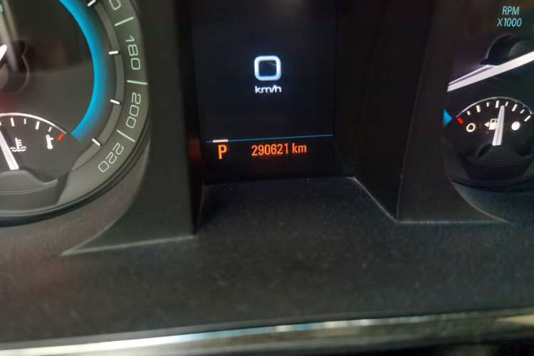 Used Buick GL8 2011 3.0L XT Luxury Business Flagship Edition