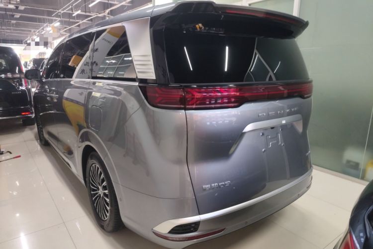 Used Denza D9 2022 DM-i 970 Four-Wheel Drive Flagship Model