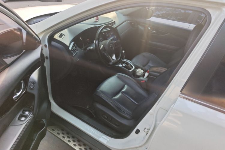 Used Nissan X-Trail 2019 2.0L CVT Smart Connect Comfort Edition 2WD