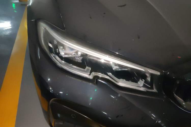 Used BMW 3 Series 2021 325i M Sport Night Edition package Right Front Headlight