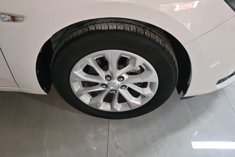 Used Chevrolet Monza 2023 1.5L Dual-Clutch Enjoyment Edition Right Front Wheel Hub