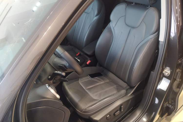 Used Audi Q2L 2024 35TFSI Fashionable and Elegant Version
