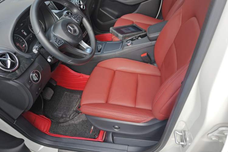 Used Mercedes-Benz B-Class 2016 B 200 Exclusive Edition