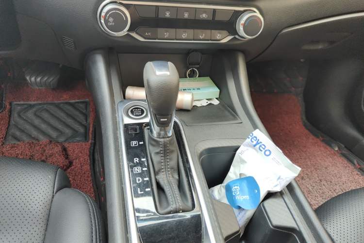 Used Nissan Sylphy 2020 1.6L XE CVT Comfort Edition Gear Lever