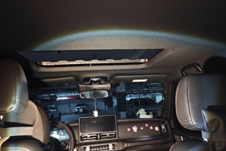 Used 212 T01 2025 2.0T Changfeng
