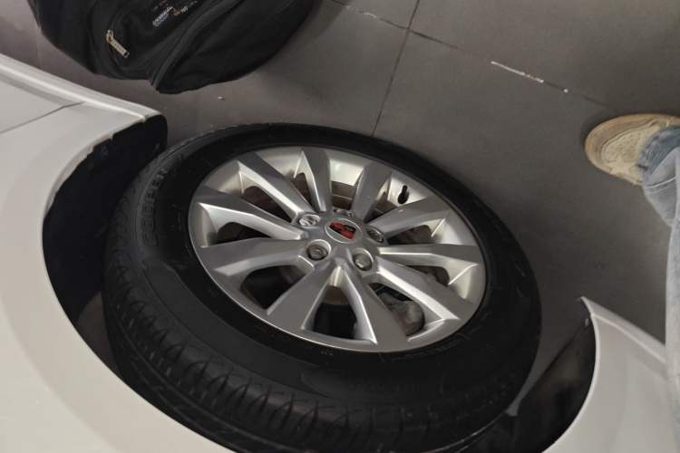 Used Roewe i6 New Energy 2017 45T Hybrid Connect & Smart Enjoyment Edition