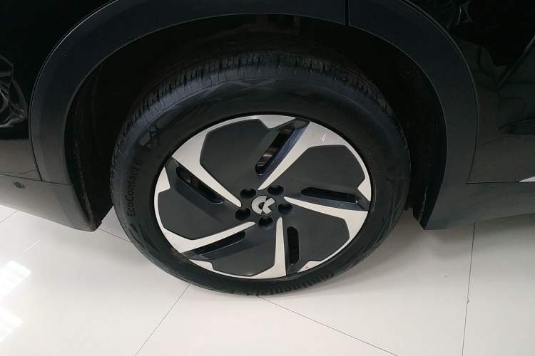 Used Nio ES8 2023 75 kWh Right Rear Wheel Hub